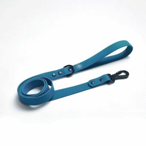 Waterproof PVC Dog Leash – Blue | Spark Paws Activewear Harness Activewear Harness Activewear Harness