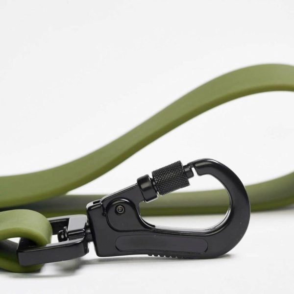 Waterproof PVC Dog Leash – Green | Spark Paws Activewear Harness Activewear Harness Activewear Harness