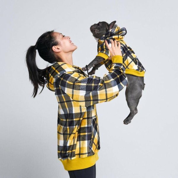 Yellow Plaid Human Hoodie | Spark Paws Dog and Owner Matching Sets Dog & Owner Matching Sets Dog & Owner Matching Sets